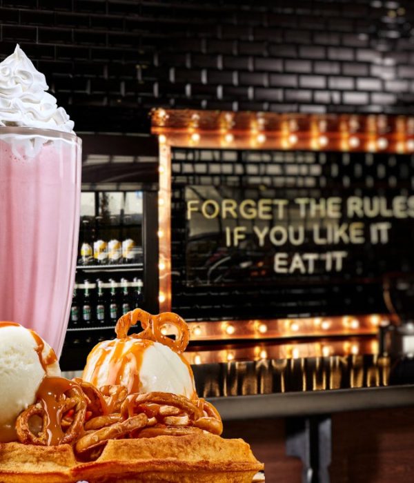 Desert and and wall slogan Brooklyn Brothers Instagram